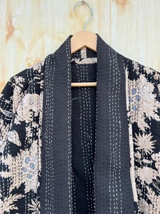 Noir Floral cousu à la main Kantha veste manteau d'hiver Robe bloc imprimé pardessus japonais Kimono Style vestes Kantha vêtements d'hiver - Product Image 3