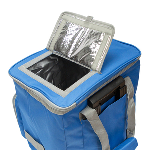 Borsa frigo con ruote blu da 38 litri - Product Image 4