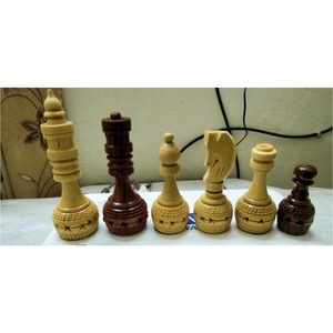 Pièces d'échecs en bois Staunton de luxe faites à la main avec une sculpture d'étoile complexe, pièces d'échecs en bois lestées, jeu de pièces d'échecs de remplacement professionnel - Product Image 1