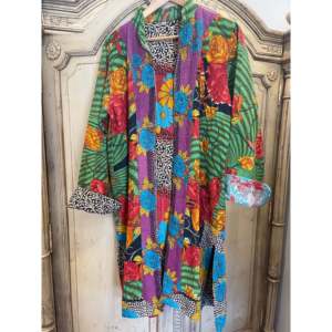 Chaqueta Vintage de Cuero Kantha para Mujer, Talla XL, Estilo Boho, Blazer Reversible con Parches y Logotipo Personalizado para Primavera y Otoño - Product Image 3