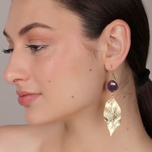 Pendientes de gota de amatista de latón chapado en oro de 18 quilates DUA hechos a mano | Declaración de boda de mujer de moda | Proveedor exportador de Jaipur - Product Image 6