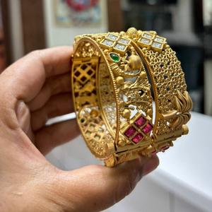 Pulseras Étnicas de Latón Chapado en Oro, Abribles, Juego de Dos, para Bodas, para Mujeres y Niñas - Product Image 1