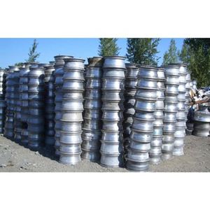 Déchets de jantes en alliage d'aluminium à 99% |   Aluminium UBC pur |   Pressé en balles |   Qualité excellente |   Emballage de 20/25/50 kg |   Origine américaine |   AWS9981 - Product Image 3