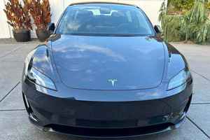 2024 T e s l a Model 3 Performance ~ 800 millas, AWD de doble motor, en su mayoría sin modificar - Product Image 3