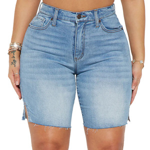 Personnalisé confortable plaine couleur unie femmes Denim acide lavage Shorts 2025 nouvelle mode bords bruts ourlets bouton femmes Denim Shorts - Product Image 1