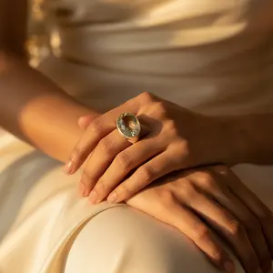 แหวนเงินแท้ 925 ประดับพลอยสีเขียว แอมะทิสต์ ทรงมรกต ประดับเพชร โทแพซ มอร์แกไนต์ ชุบทอง เครื่องประดับชั้นดี - Product Image 2