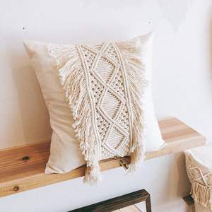 Funda de cojín de macramé Boho Chic, funda de almohada de ganchillo con flecos para sofá para uso doméstico o hotelero - Product Image 1