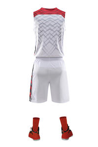 Uniforme de basket-ball de haute qualité pour hommes, impression par sublimation, léger et très demandé, vente en gros - Product Image 4