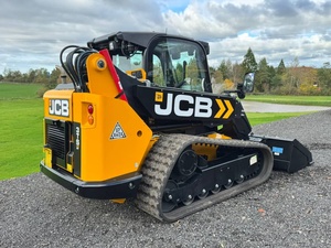 Chargeuse compacte télescopique sur chenilles JCB 3TS-8T, machine de construction diesel avec godet frontal - Product Image 2