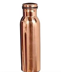 Botella de agua de cobre Premium para Estilo de vida activo y ocasiones de fiesta de Crescent Crafts - Product Image 2