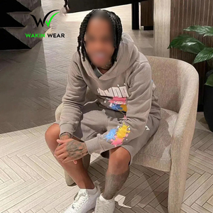 Sudadera con capucha de algodón informal para hombre y conjunto corto de dos piezas diseño gráfico serigrafiado único de la más alta calidad para invierno - Product Image 4