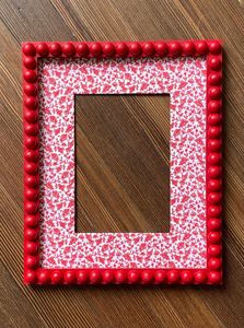 Cadre en bois d'inspiration marocaine avec résine artisanale et finition polie lisse Accent artistique naturel pour les espaces modernes - Product Image 3