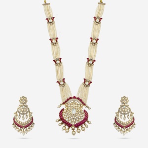 Kundan Necklace 182314 Elegant <b>Wedding</b> <b>Accessory</b> - Product Image 1