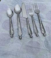 Lot de Couverts Vintage Religieux en Fer Plaqué Argent, Faits à la Main (Cuillère, Fourchette, Couteau) avec Impression UV pour Fêtes et Décoration de Mariage