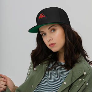 Casquette à billets plats personnalisée Matériau de première qualité Streetwear élégant Parfait pour les marques, les magasins de vêtements et les événements - Product Image 2