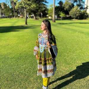 Robe tribale afghane à col haut faite à la main avec manches en cloche avec broderie traditionnelle appliques plis taille naturelle - Product Image 5