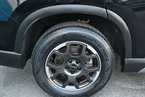 Honda Pilot EXL FWD 2024 con Asientos Captain's Chairs - Product Image 3