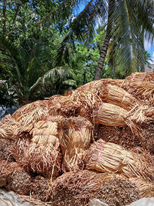 Colección de decoración para el hogar de jacinto de agua hecha a mano, cestas de jacinto de agua respetuosas con el medio ambiente, alfombras, suministro de exportación sostenible - Product Image 4