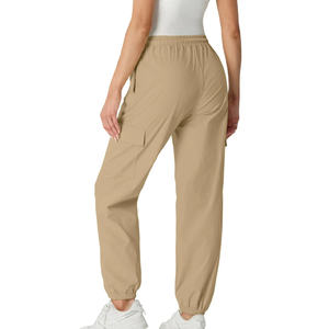 กางเกงคาร์โก้จ็อกเกอร์ผ้าฝ้ายนุ่มผสมพร้อมสายรัดเอวยืดหยุ่นและขาเรียวเล็กเพื่อความสบายบนท้องถนนทุกวัน - Product Image 4