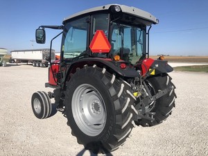 Tractor Agrícola Massey Ferguson 4707 2024 con Motor Diésel de 100 CV - Product Image 5