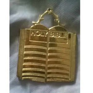 Masonic Collar Jewel Chaplain Holy Bible Gold Freemason Mason Masonic sticker in metal zinc alloy Freemasonsticker Maltese JEWEL - Product Image 1