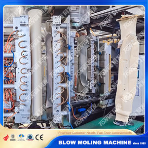 Máquina de Moldeo por Soplado para Fabricación de Alerones Delanteros de Plástico ABS para Automóviles - Product Image 2