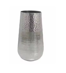 New Design Decorative Flower <b>Vase</b> for Home Decoration in Iron Material and Luxury and <b>Unique</b> Design - Product Image 1