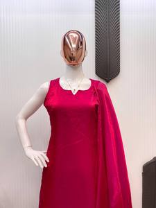 Henixa creation surat เปิดตัวชุดสูทผ้าไหม chinnon ดีไซน์ใหม่เสื้อผ้าอินเดียและปากีสถาน - Product Image 6