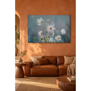 Impression sur toile Fida Hazy Blue avec fond bleu, tulipes et fleurs blanches - Product Image 2