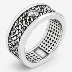 Anello Geometrico da Uomo con Taglio Princess e Montatura a Castone, Gioiello Classico per Ogni Giorno - Product Image 2