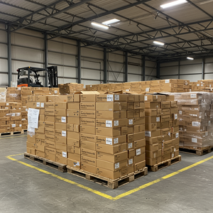 Huile de soja raffinée biologique de qualité supérieure emballée pour l'exportation en vrac directement expédiée en entrepôt-haute qualité 24 mois de durée de conservation - Product Image 1