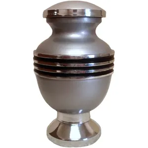 Urne funéraire personnalisée en aluminium à 3 anneaux, style américain, petite, avec finition brillante, capacité de 200 pouces cubes pour adulte - Product Image 1