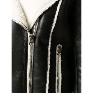 Veste en cuir élégante et tendance pour femmes, de haute qualité, confortable, décontractée, pour la rue, veste en cuir d'hiver pour femmes - Product Image 2