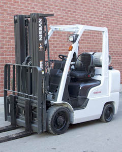 Chariot élévateur MCUG1F2F36LV Moteur diesel 1 tonne 4WD Utilisation intérieure à vendre - Product Image 2