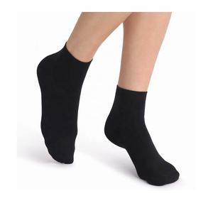 2024 mode automne hiver tricot hommes femmes couleur unie rayé coton peigné équipage coton chaussettes chaussures unisexe broderie Logo - Product Image 5