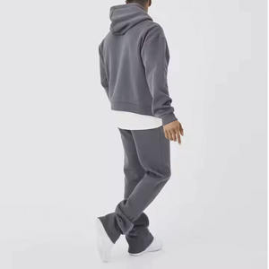 ชุดวิ่งของผู้ชายเสื้อฮู้ดสไตล์สตรีทแวร์ผ้าคอตตอนเปล่าย้อมสีล้วนสำหรับฤดูหนาวโลโก้แบบกำหนดเอง - Product Image 6