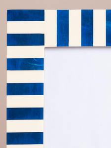 กรอบรูปกระดูกเรซิ่นคุณภาพดีที่สุด ปรับแต่งได้ ของขวัญส่วนตัวสำหรับโอกาสพิเศษ ผลิตด้วยมือในอินเดีย - Product Image 2