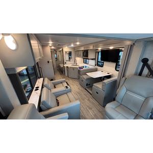 Camping-car THOR ACE 29G 2026 - Nouveau modèle gris en aluminium pour 4 à 6 passagers, norme Euro 6, poids inférieur à 7,5 tonnes - Product Image 2