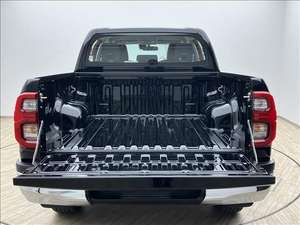 TOYOTA HILUX d'occasion - Product Image 3