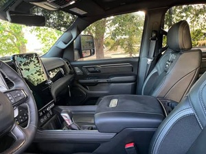 RAM 1500 RHO Crew Cab 4x4 2025 - Product Image 5