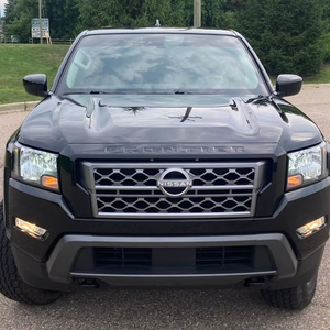 Nissan Frontier SV King Cab 4x4 V6 Power 2024 Usada Premium, Tracción en las Cuatro Ruedas, Equipamiento de Alta Gama - Product Image 1