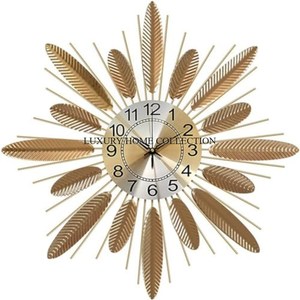 Horloges murales en métal rondes uniques en laiton avec des combinaisons de couleurs noir et or parfaites pour les intérieurs de maison et de bureau de luxe - Product Image 1