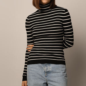 Sudadera de Cuello Alto de Invierno de Alta Calidad para Mujer, Poliéster/Algodón, Forro Polar Ligero y Transpirable, Impresión de Logotipo Personalizado en la Parte Delantera, OEM - Product Image 1