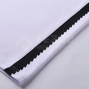 Uniforme de baloncesto ligero de fabricante profesional, ropa deportiva de tamaño personalizado con características transpirables de talla grande - Product Image 4