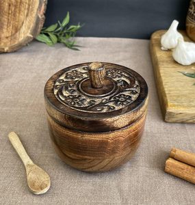 Cave à sel rustique avec couvercle sculpté à la main et cuillère à sel | Bols à épices pour la cuisson du sel - Product Image 4