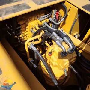 Excavadora de Orugas Mini Komatsu PC350-7 Usada, Motor de Alta Potencia, 6 Toneladas de Peso Operativo, Bajo Precio, Motor Principal, Caja de Cambios, Bomba de Engranajes, PLC - Product Image 3