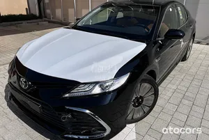 รถยนต์มือสองสภาพดี ปี 2024 Toyota Camry Limited หลังคาพาโนรามา ระบบเสียง <span class=keywords><strong>JBL</strong></span> เครื่องยนต์เบนซิน 3.5L V6 เกียร์อัตโนมัติ ขับเคลื่อนล้อหน้า พร้อมส่งทั่วโลก - Product Image 3