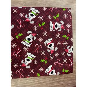 Tela Popelina 100% Algodón, Color Borgoña, con Diseño Festivo de Perros y Dulces, 112x300cm, Estilo Liso, Tejido para Manualidades - Product Image 2