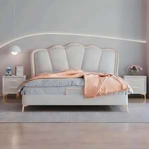 Cadre <span class=keywords><strong>de</strong></span> <span class=keywords><strong>lit</strong></span> King Size en gros, moderne, avec tête <span class=keywords><strong>de</strong></span> <span class=keywords><strong>lit</strong></span> capitonnée crème festonnée, cadre <span class=keywords><strong>de</strong></span> <span class=keywords><strong>lit</strong></span> plateforme rembourré, <span class=keywords><strong>lit</strong></span> nuage <span class=keywords><strong>de</strong></span> pétales français personnalisé - Product Image 1