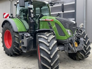 Tractor Fendt de 90HP 4WD Automático en Excelentes Condiciones, Usado, con Bomba de Cojinetes de Motor, Componentes Principales de la Caja de Cambios, Entrega Rápida - Product Image 3